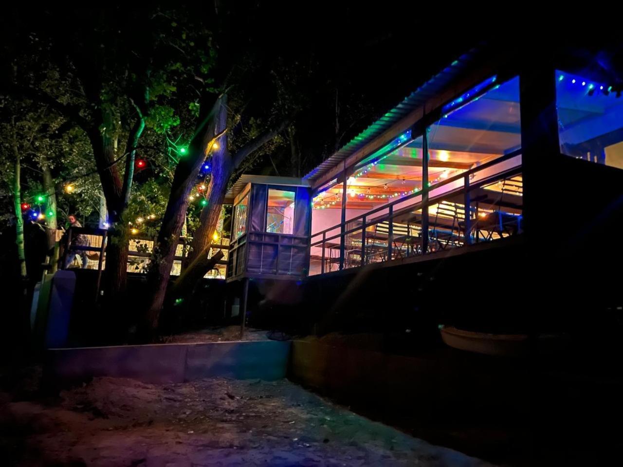 At The River Guest House Kroonstad Exteriör bild